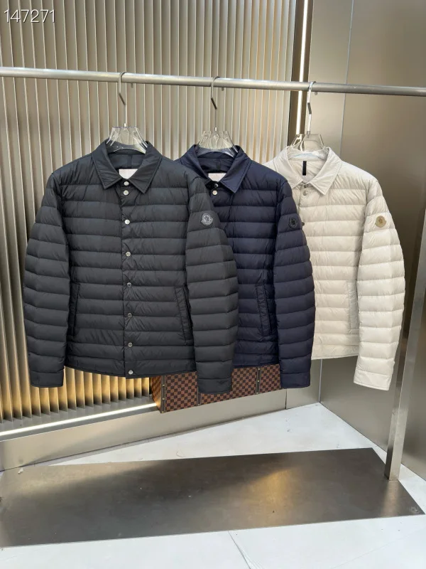 Moncler sz1-5 26yr60